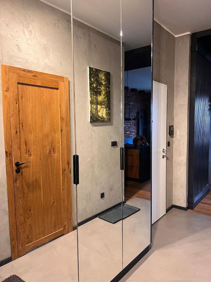 Апартаменты Lake Park Apartament With Free Parking Airport Netflix Варшава Экстерьер фото
